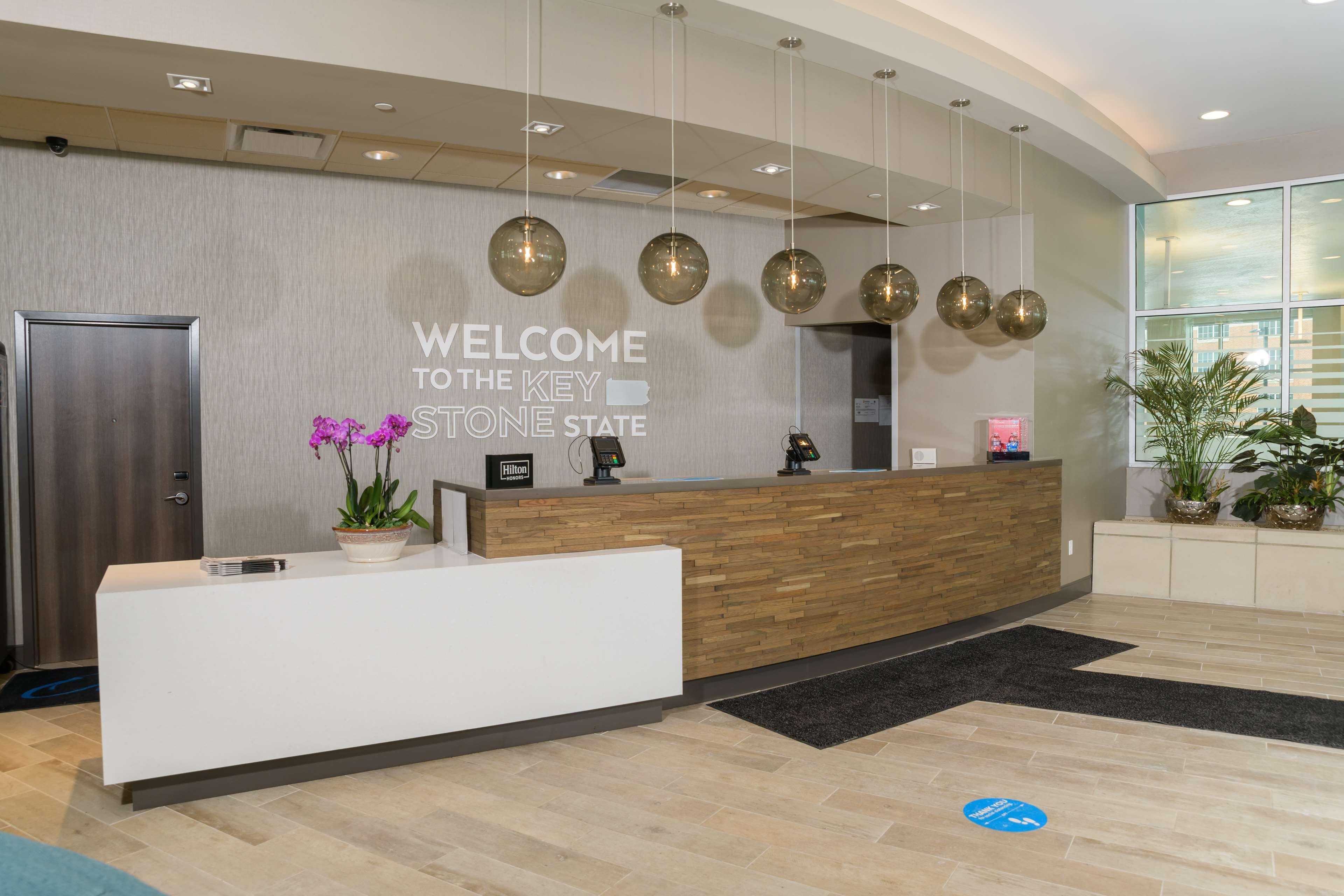 Hampton Inn & Suites Erie Bayfront Exterior foto